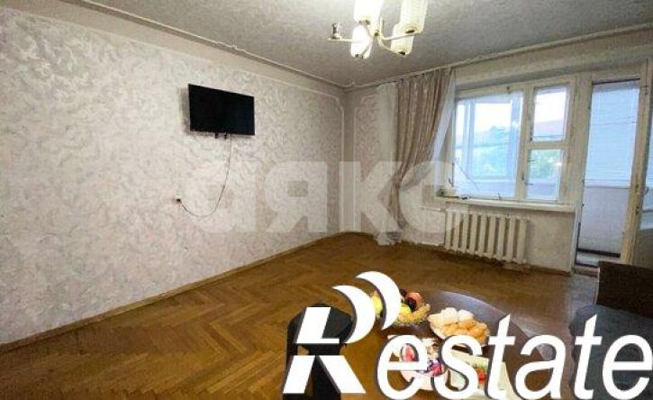 3-комн квартира улица Ефремова, 133,  д. 133