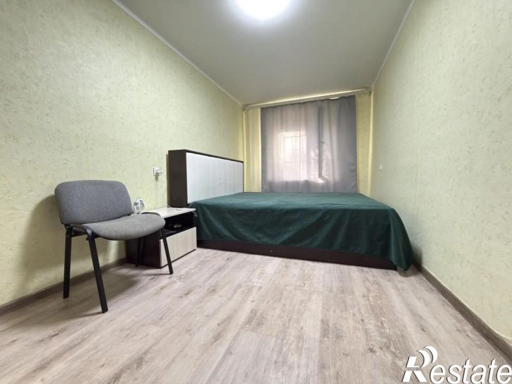 3-комн квартира Советской Армии ул., 222/1