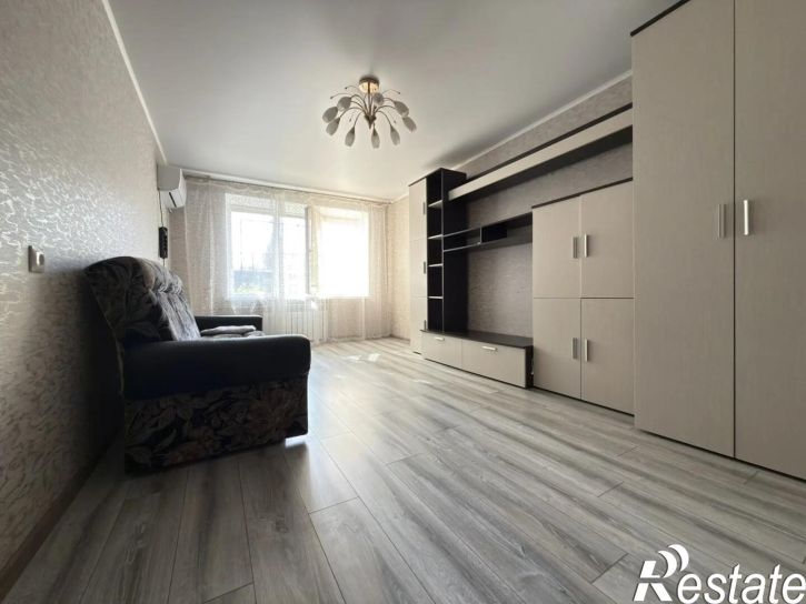 3-комн квартира Советской Армии ул., 222/1
