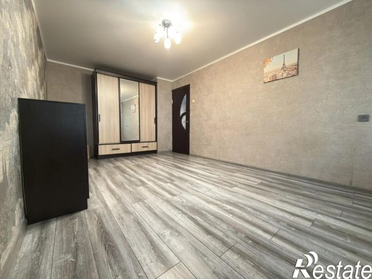 3-комн квартира Советской Армии ул., 222/1